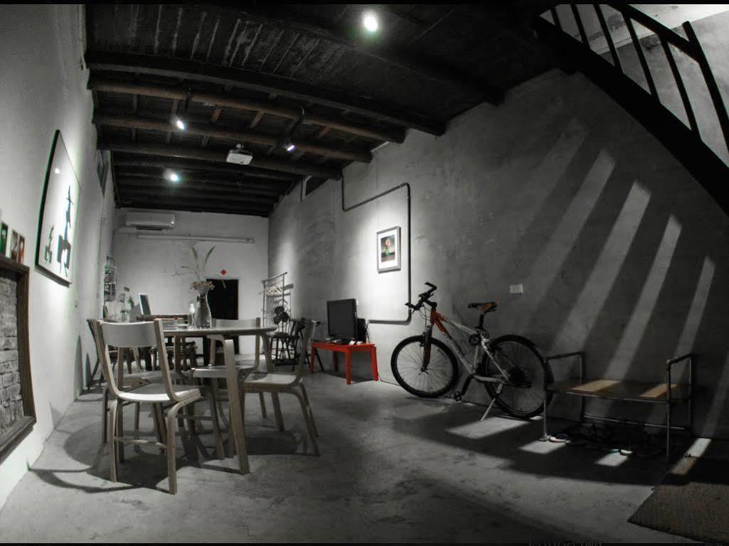 Appartement Sugozen à Tainan Extérieur photo